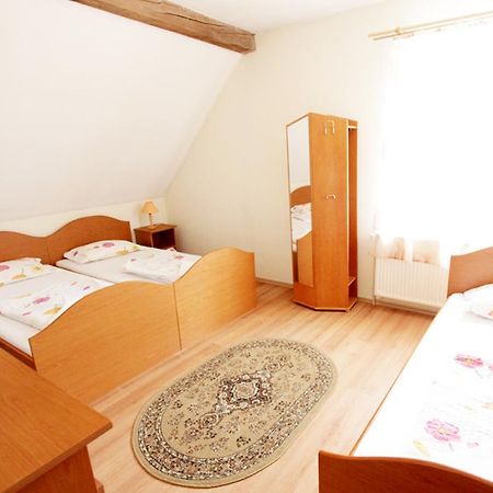 Beluci Panzio Hotel Odorheiu Secuiesc Bagian luar foto